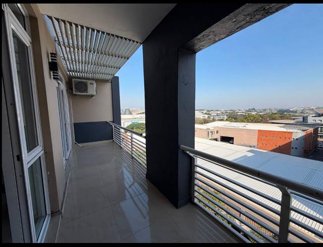 3 BEDROOM APARTMENT TO LET IN UMHLANGA RIDGE